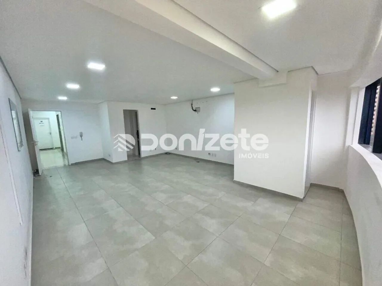 Sala Comercial à Venda  39 m² em Vila Gilda, Santo André | 2 Vagas - Foto 4