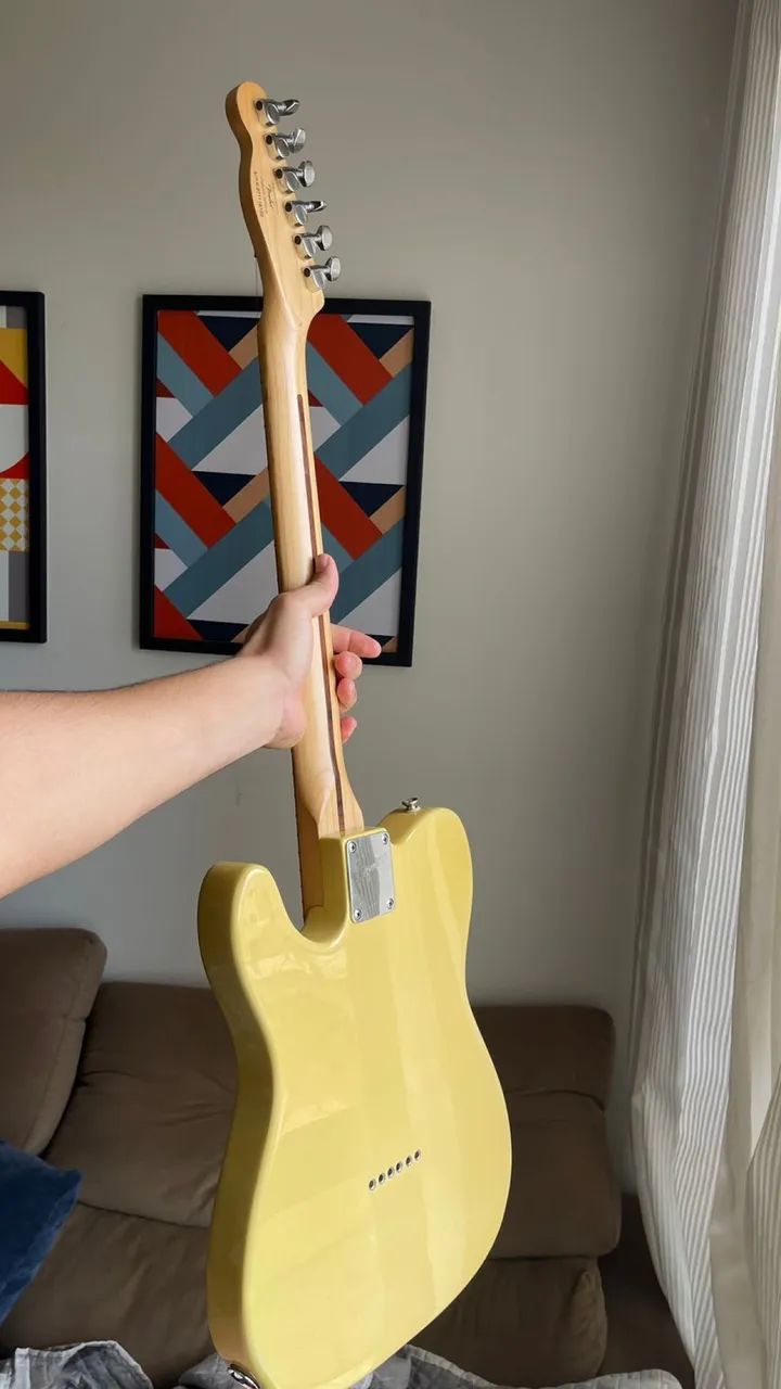 Guitarra Squier Telecaster Custom  - Foto 5