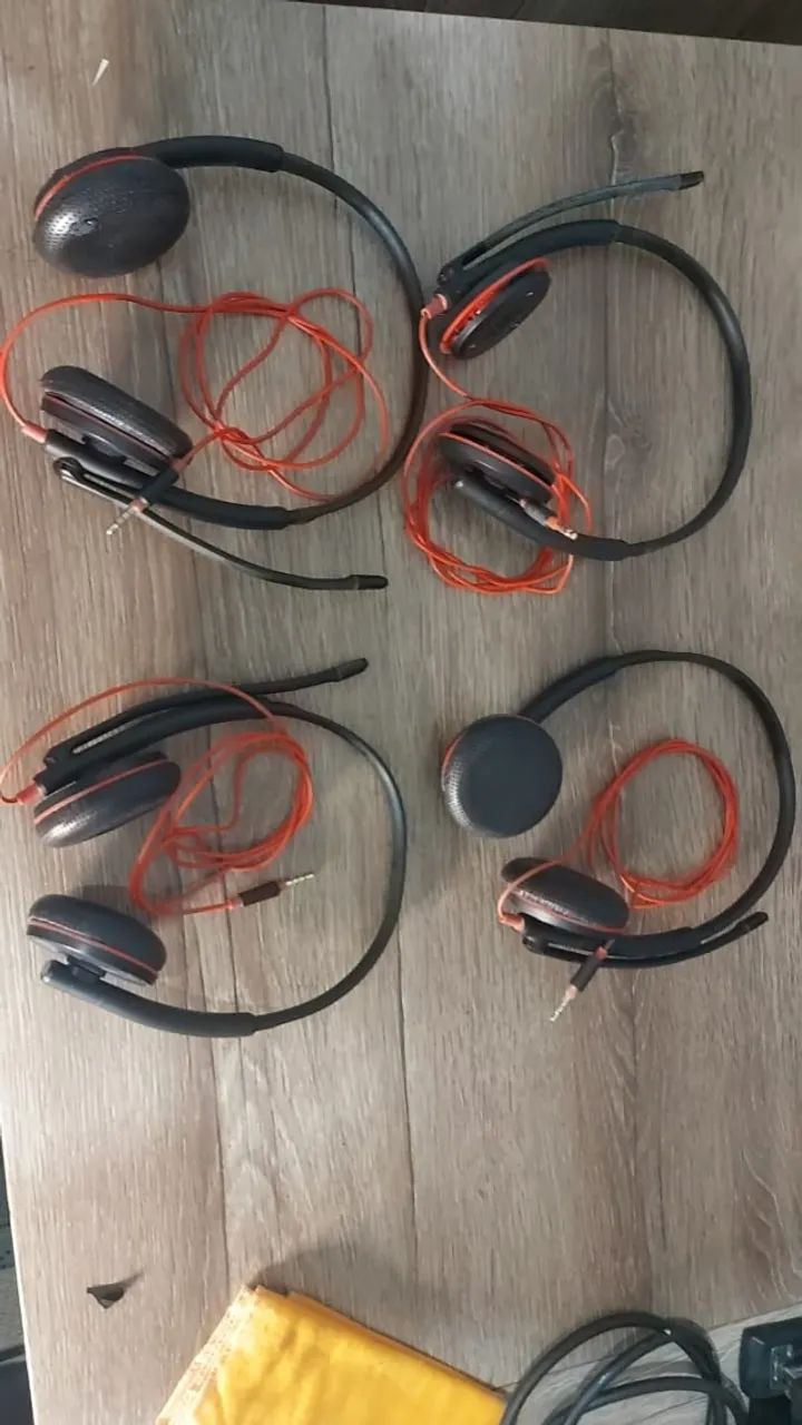 Headset Plantronics Poly Blackwire C3225T - Kit com 4 Unidades - Foto 4