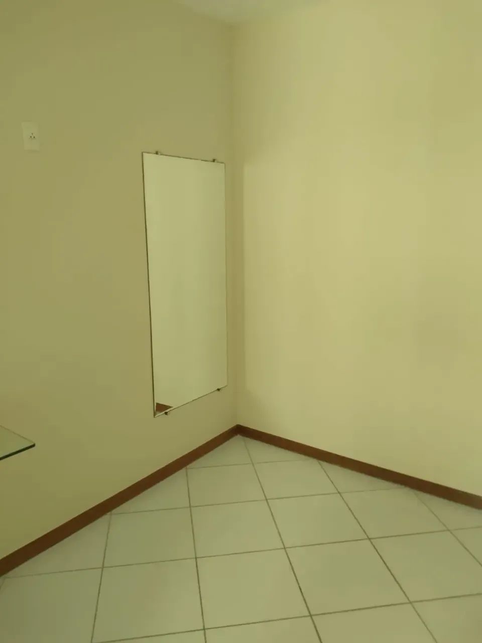 ALUGO 3/4 com suíte em Armação - Foto 5