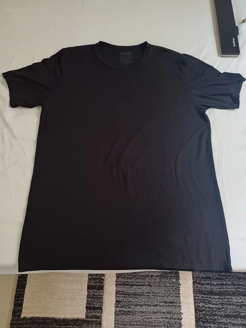Camiseta Insider