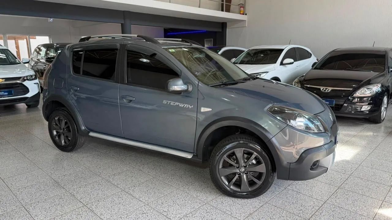 Renault Sandero Stepway Flex 1.6 16V 5P 2014 - Foto 2