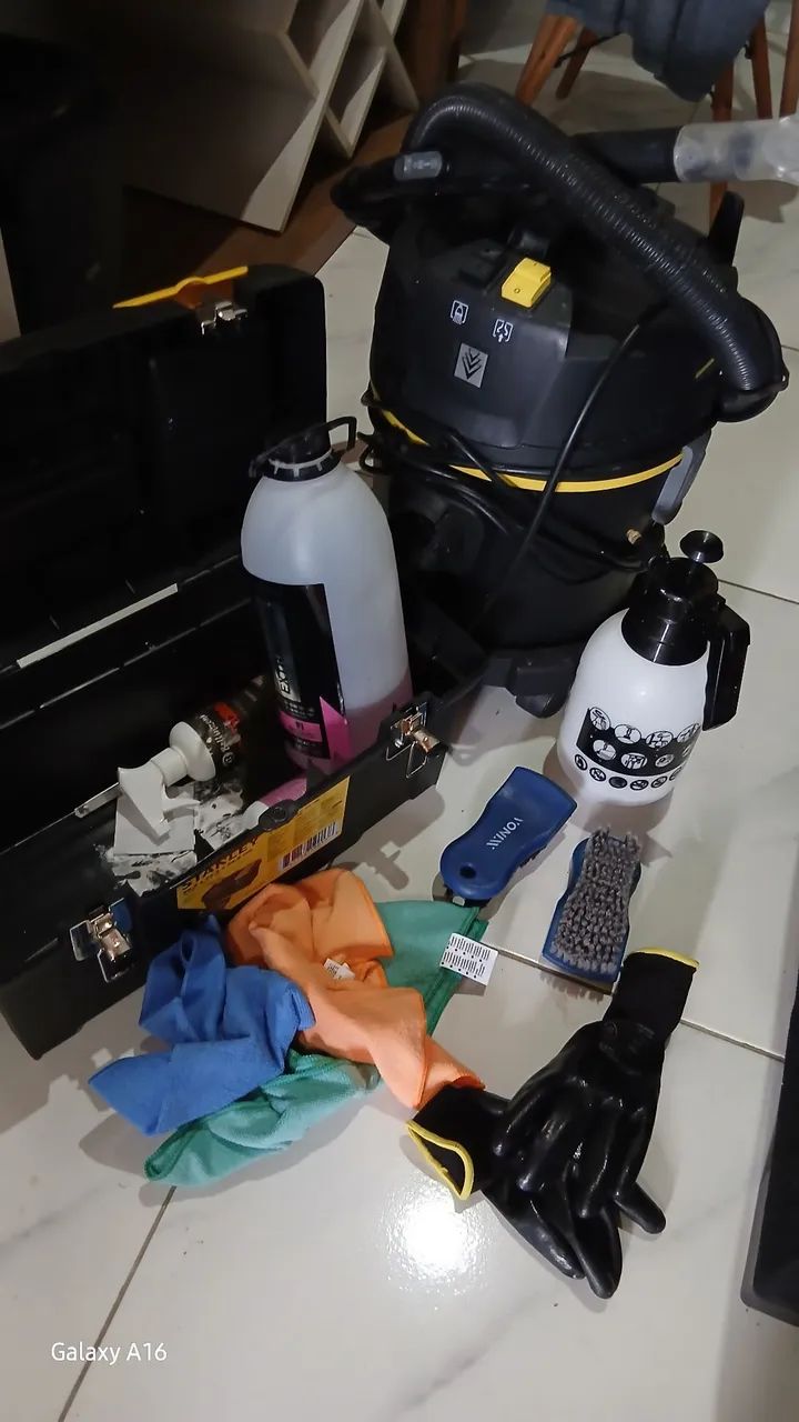 EXTRATORA PARA LIMPAR SOFÁ 