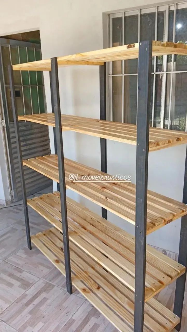 Vendo estante industrial em pinos  - Foto 2