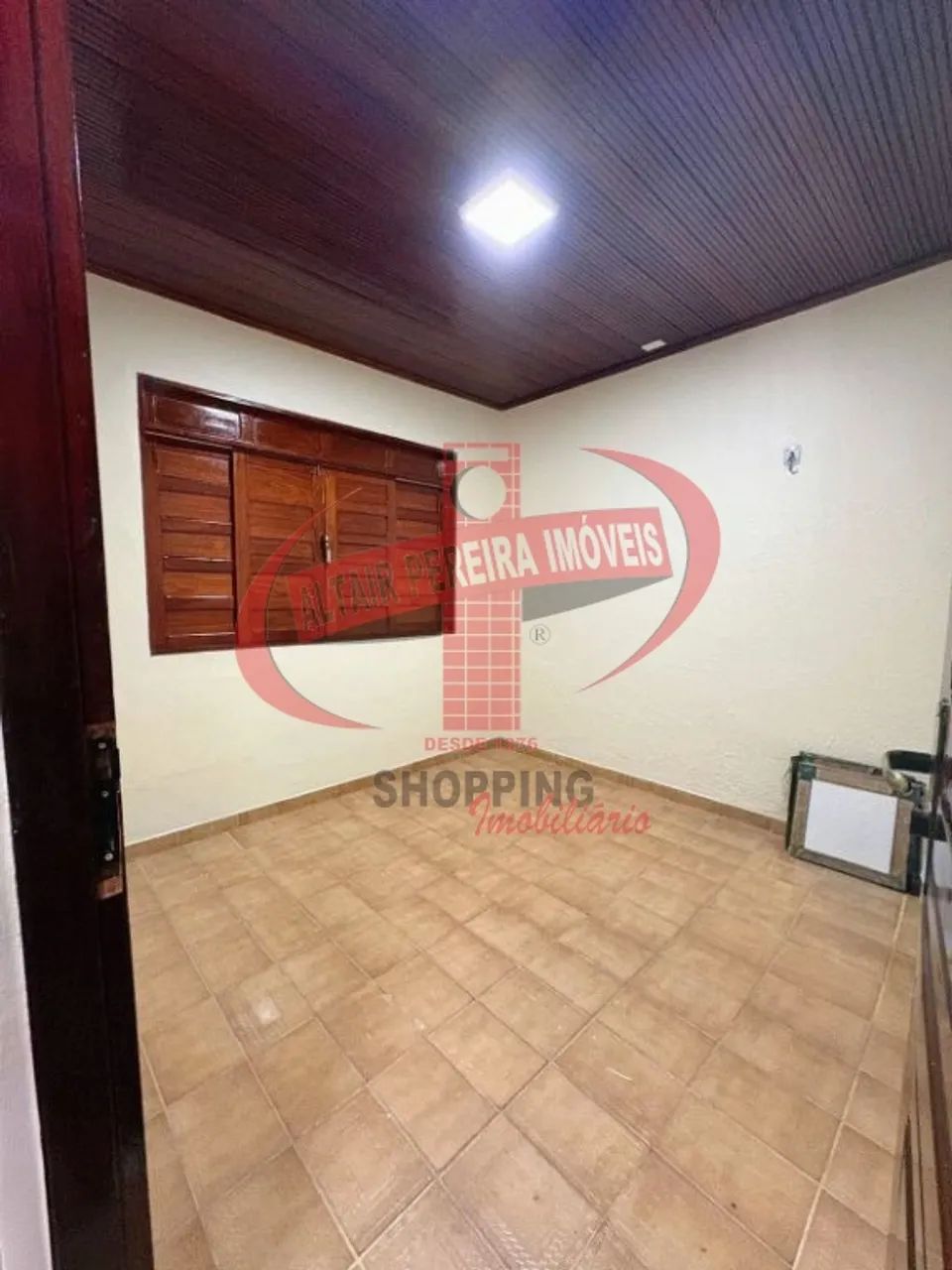 CASA COM TRÊS DORMITÍROS SENDO UM SUÍTE PARA LOCAÇÃO DISPONÍVEL NO BAIRRO NOVO BURITIZAL,  - Foto 8