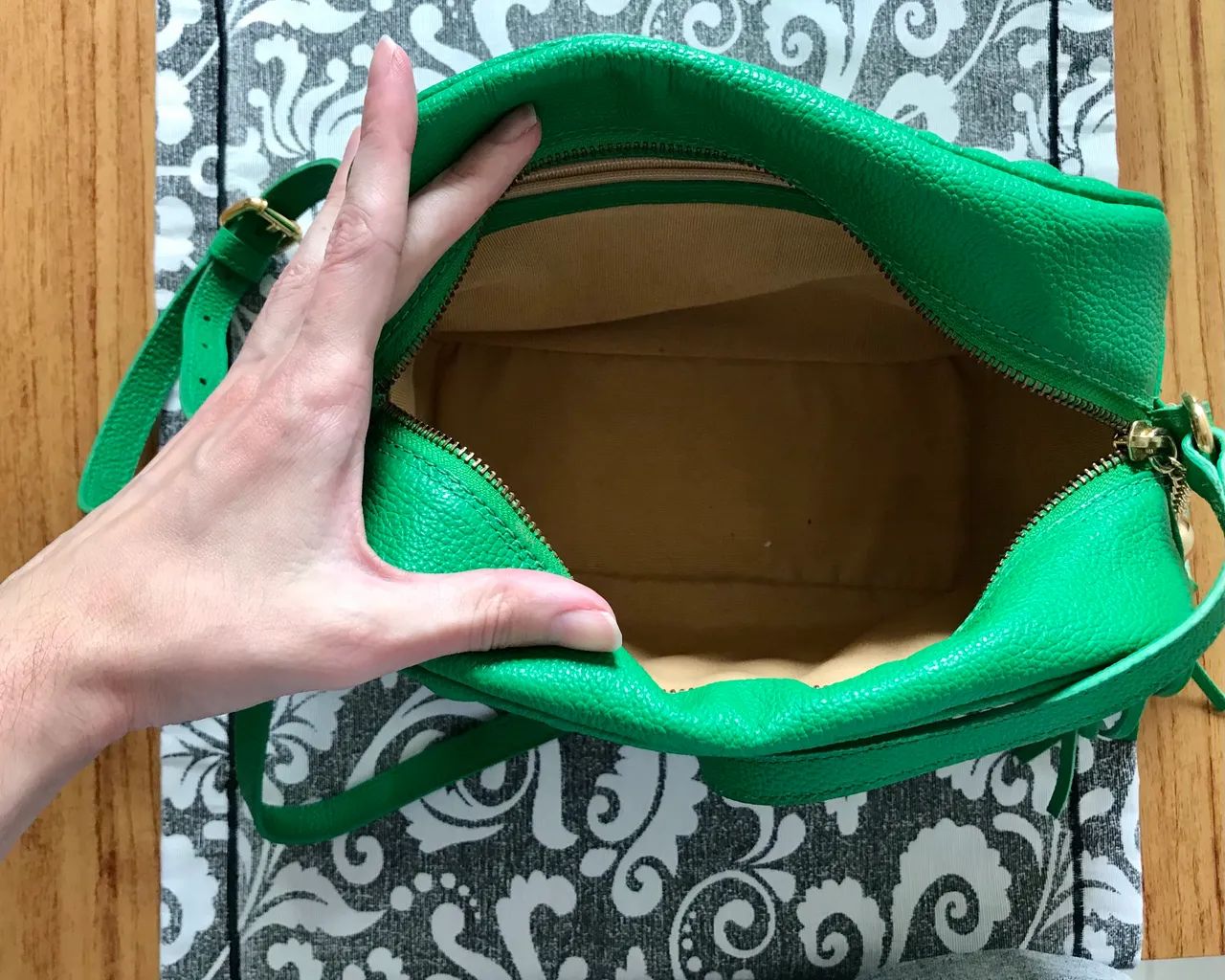 bolsa tiracolo luiza barcelos - Foto 3