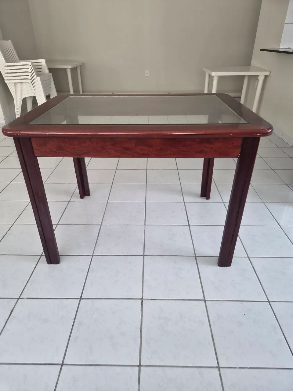 Mesa de jantar com 3 cadeiras