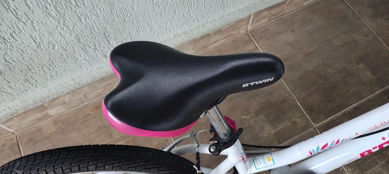 Bike aro 20 muito nova
