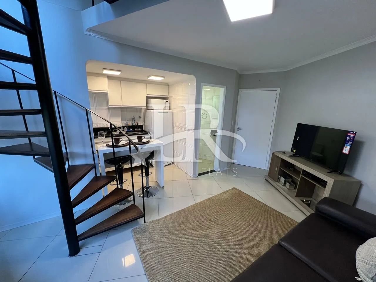 LR Flats Apartamento e Studio - Duplex mobiliado para alugar na Vila Nova Conceição. - Foto 2