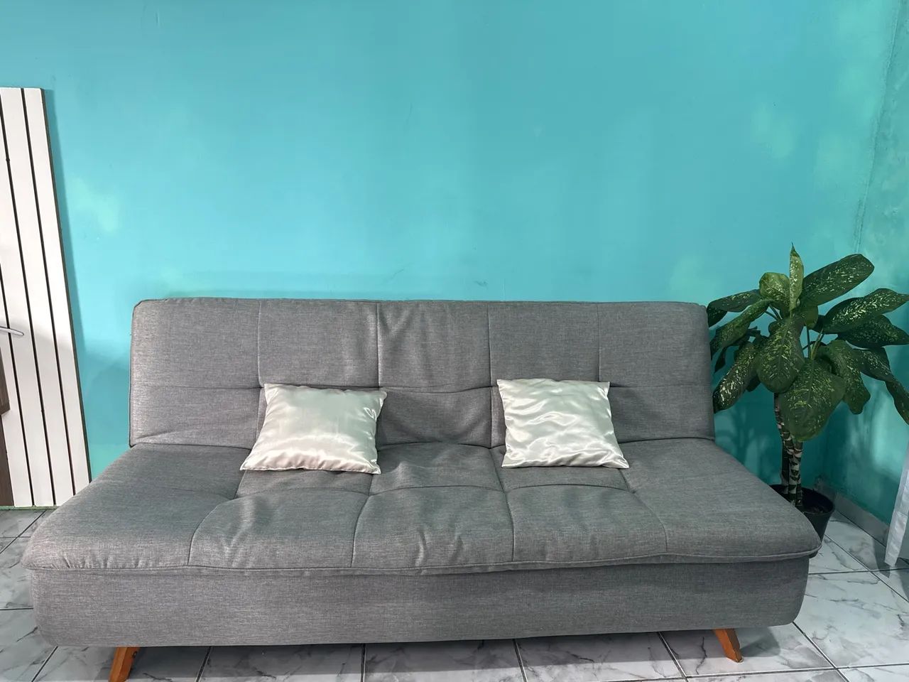 Sofá cama linho cinza perfeito estado