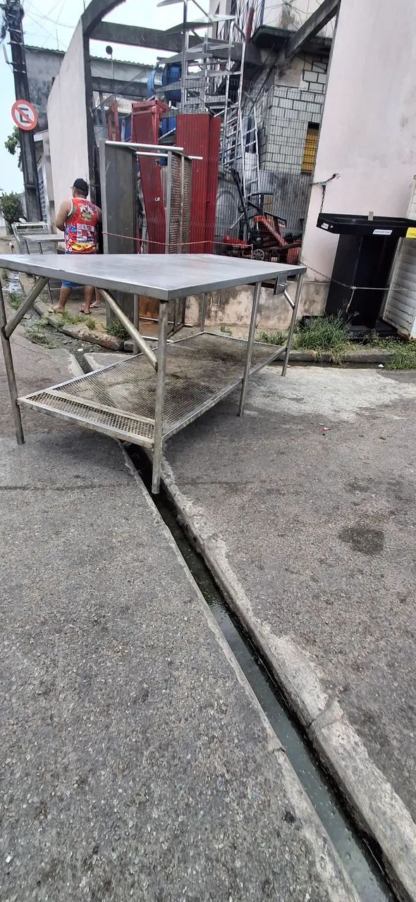 MESA DE INOX GRANDE  - Foto 2