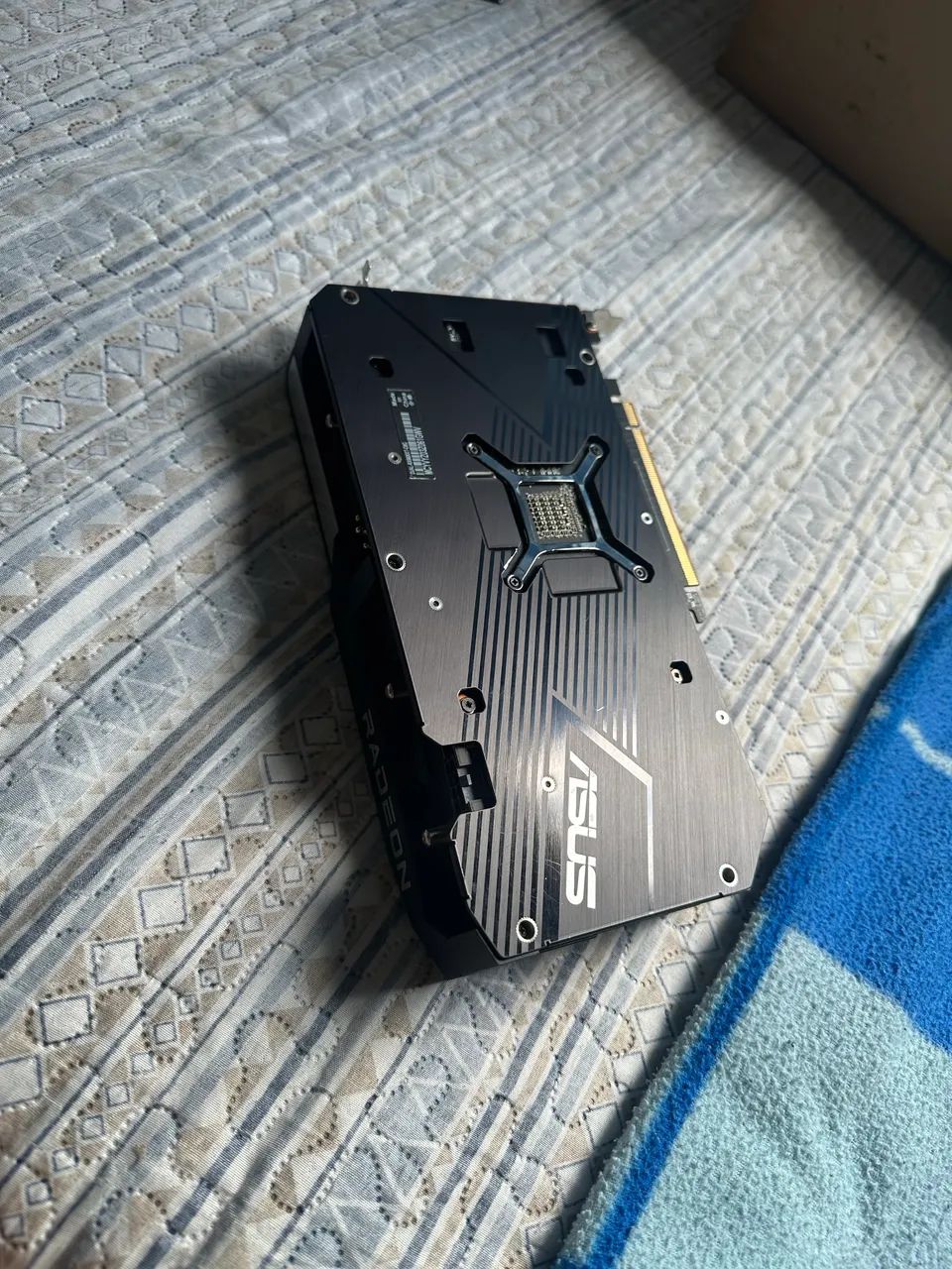 Placa de video rx 6600xt asus OC edition - Foto 4