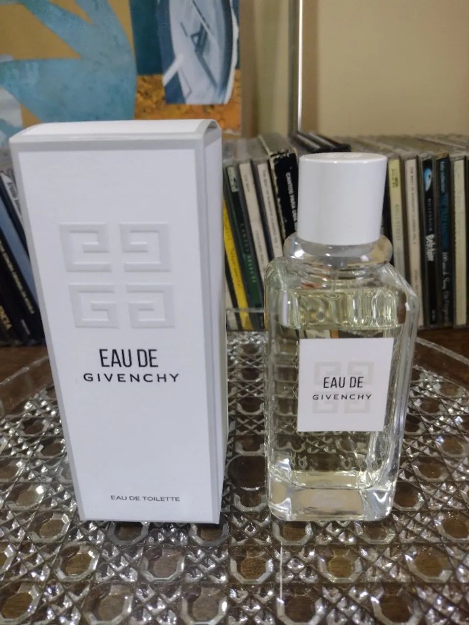 Perfumes Eau de Givenchy, I Love Love Moschino e Chanson D'eu Vanilla  - Foto 4