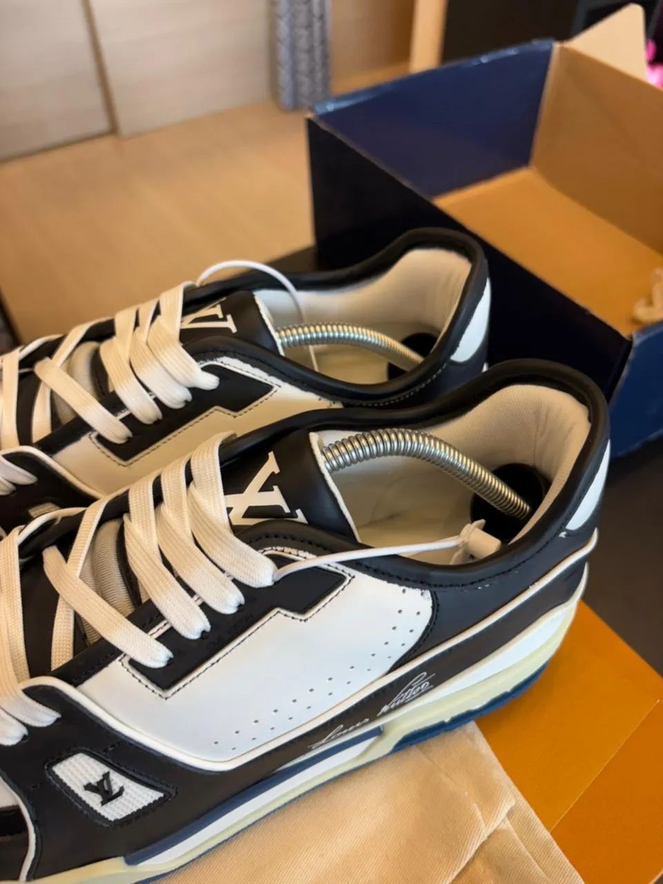  Tenis Luis Vitton Original  - Foto 5