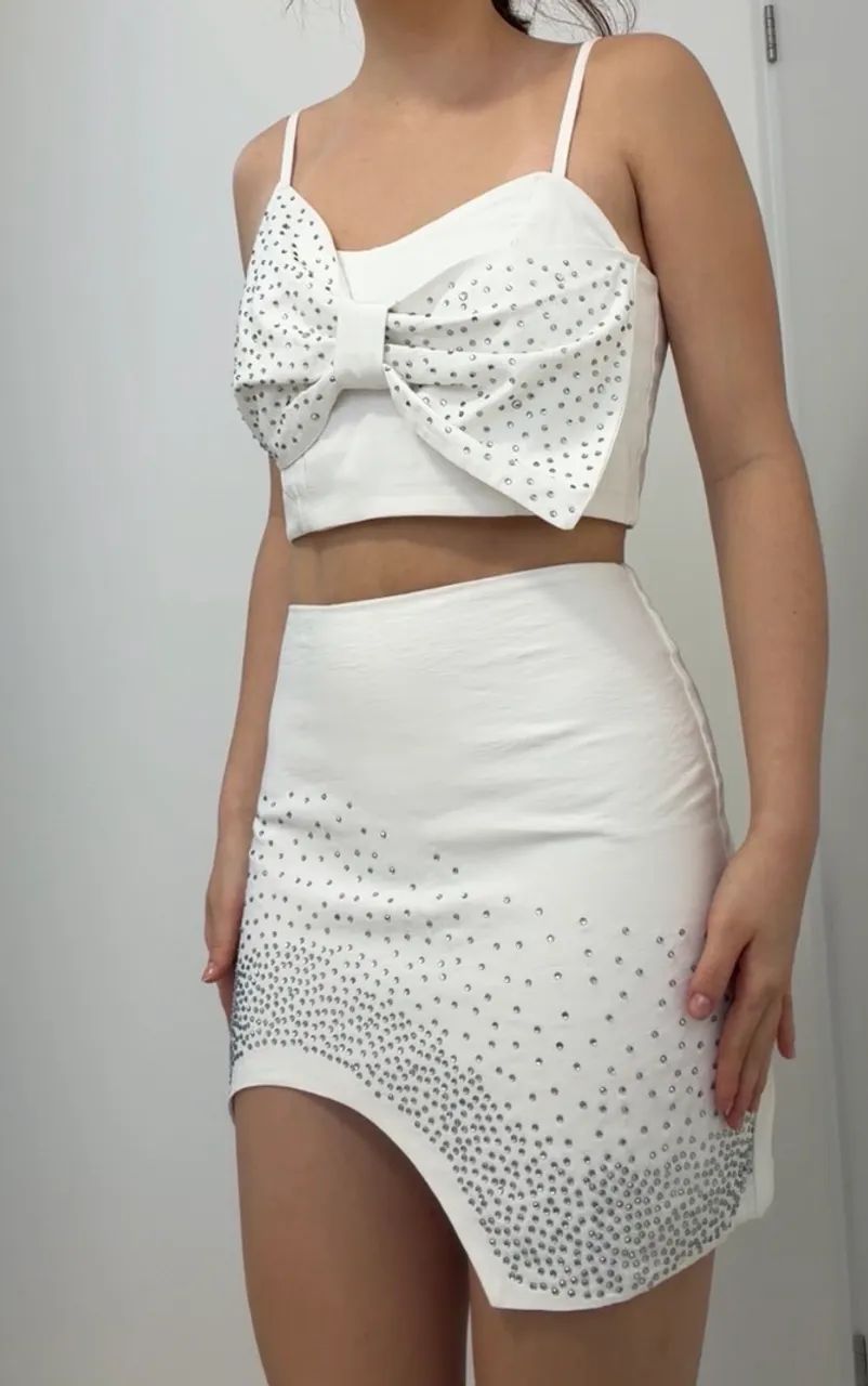 Conjunto branco com brilho - Foto 4