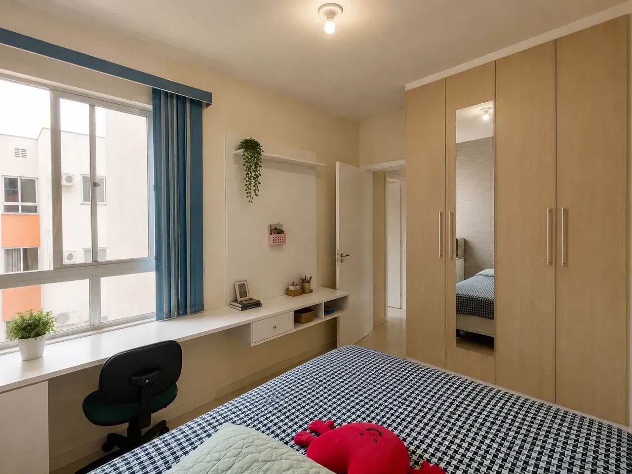 Eliza Miranda, 2 quartos, com modulados e mobiliado - Foto 5