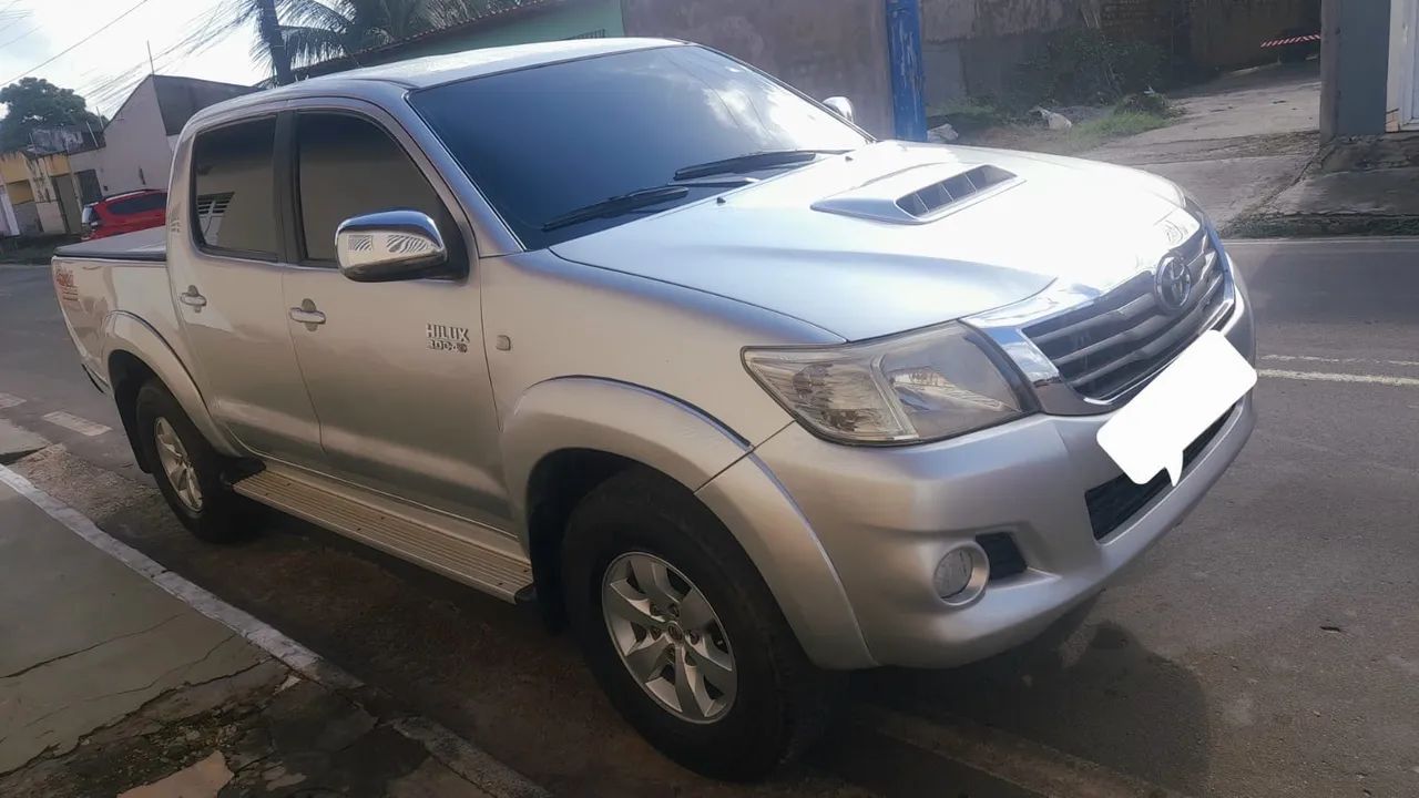 Toyota Hilux 2012
