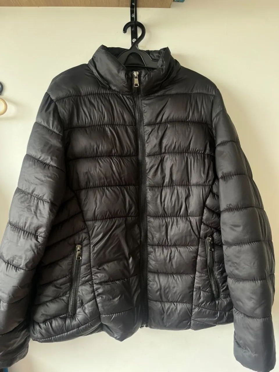 Casaco Puffer acolchado com pelinho - Foto 3