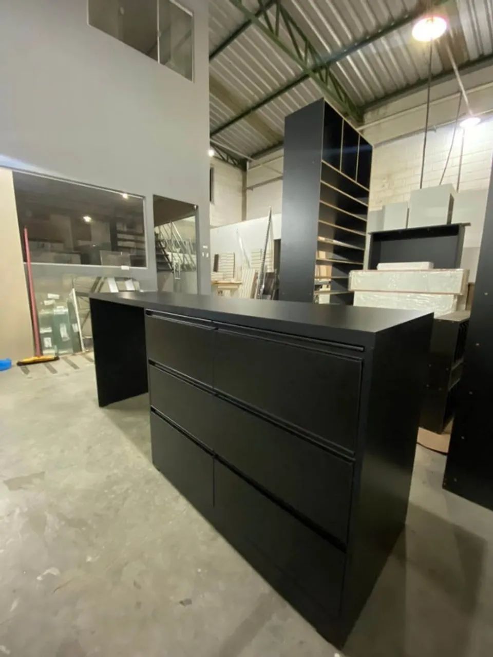 Comoda  06 Gavetas com mesa PRETA - MDF Direto da fabrica 