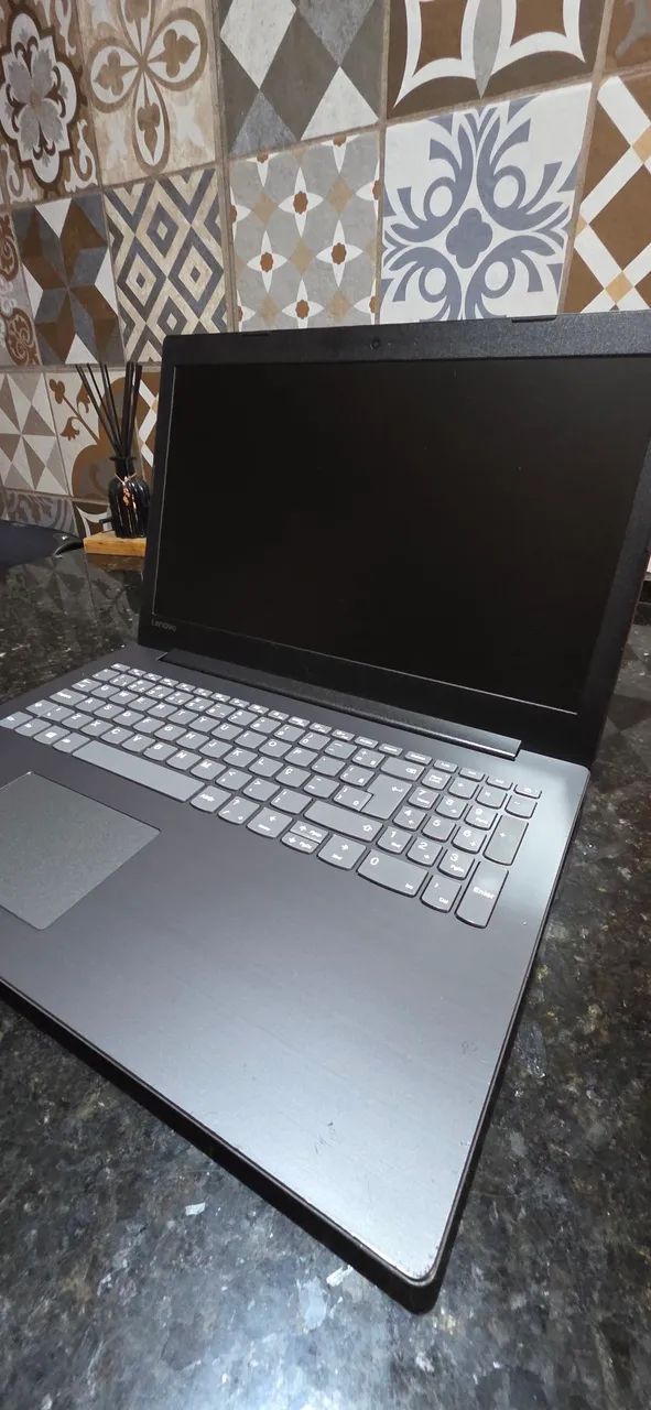 Notebook Lenovo i5 8 geracao 8 gb ram ssd 240 - Foto 2