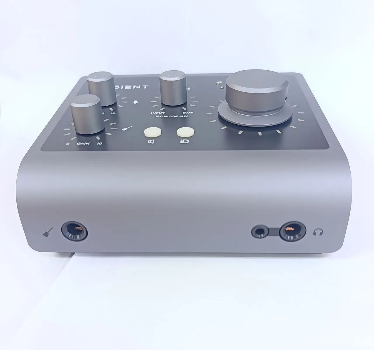 Interface de Áudio Audient iD4 MKII - Foto 3