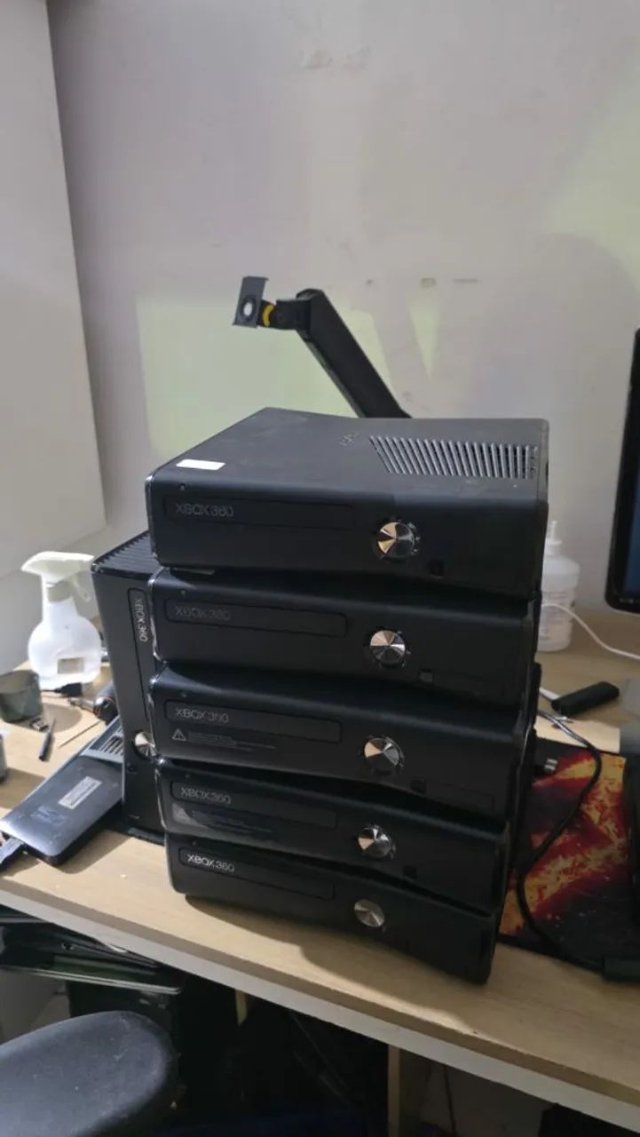 5 Xbox 360 com defeito 
