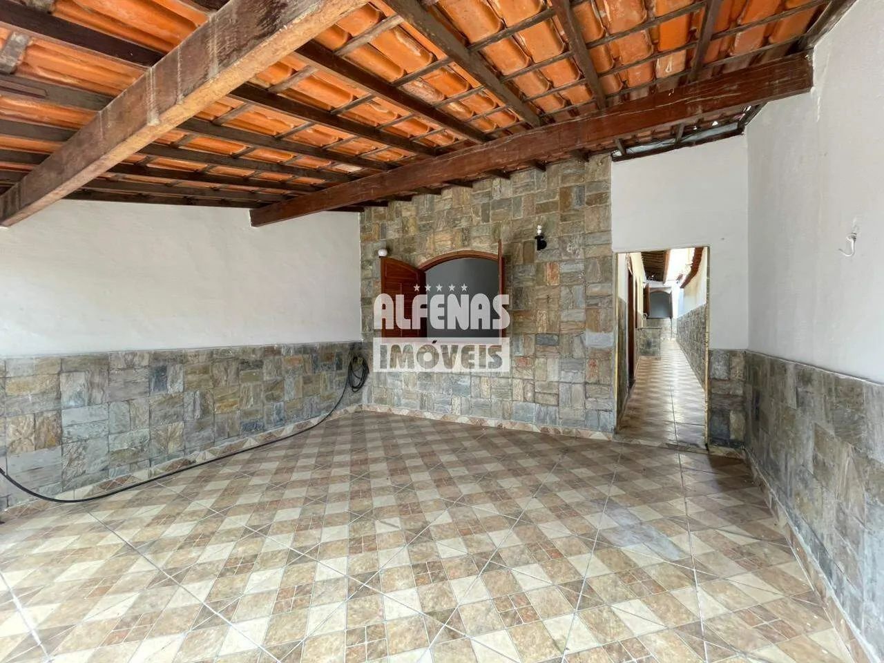 CASA | 3 QUARTOS | SUÍTE | ÁREA GOURMET | 165m² | GLÓRIA