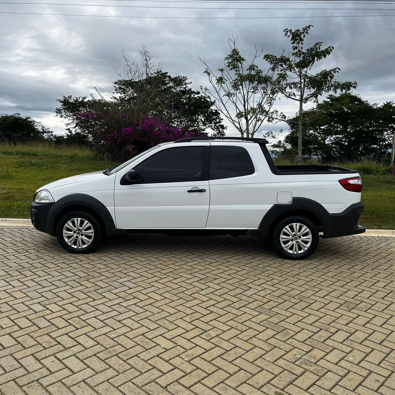 Fiat Strada Working 1.4 MPI Fire Flex 8V CD 2014 - Foto 4