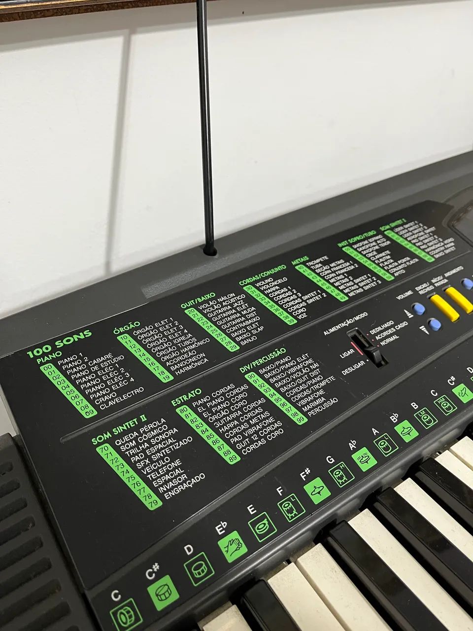 Teclado Casio CTK 350 EB - Foto 2