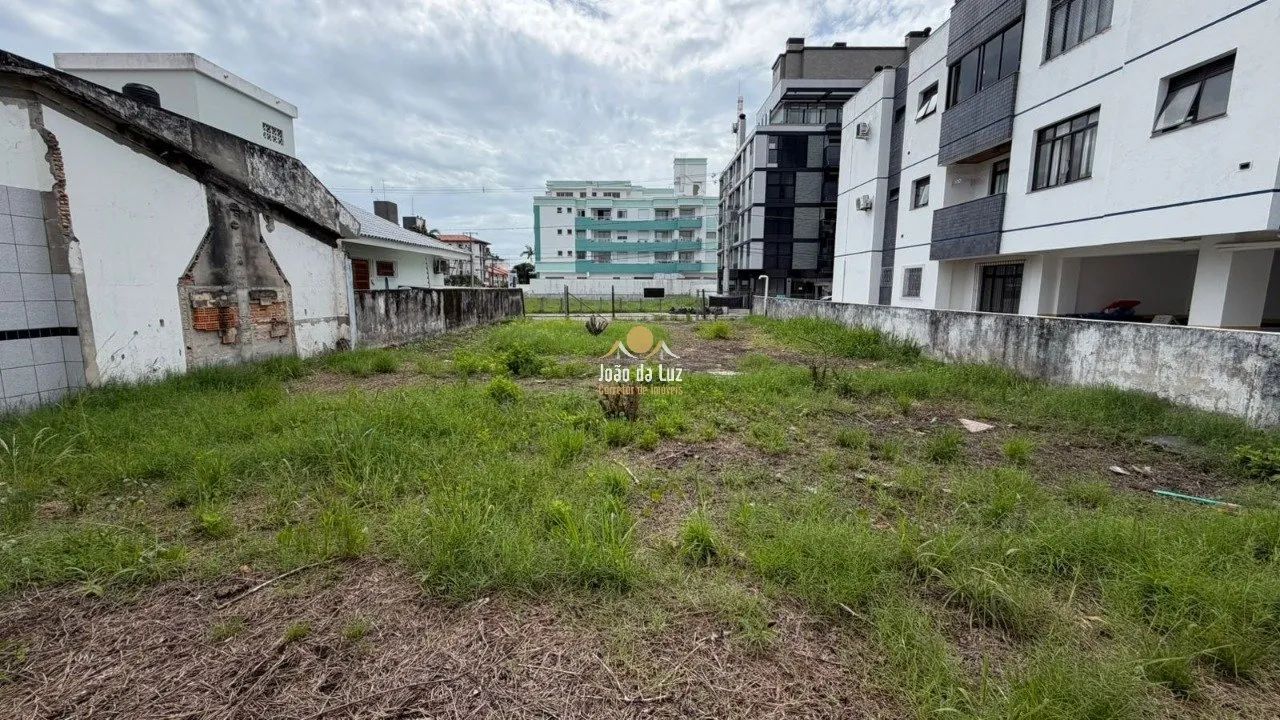 Terreno a venda na praia de Canasvieiras - Foto 2