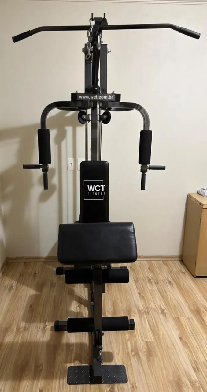 Equipamento de musculação