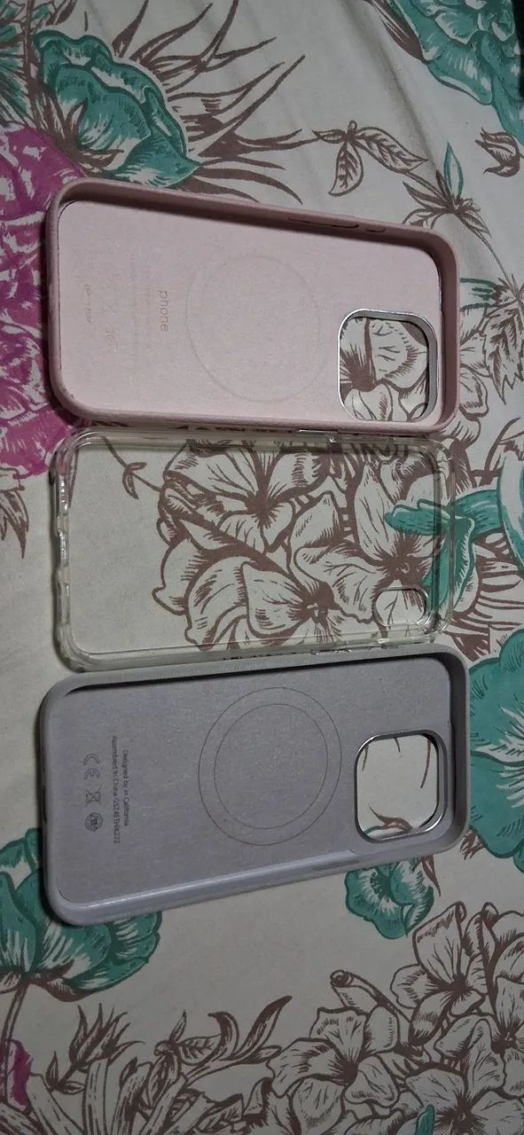 3 capas de iPhone 1 de camurça 1 de silicone 1 de couro