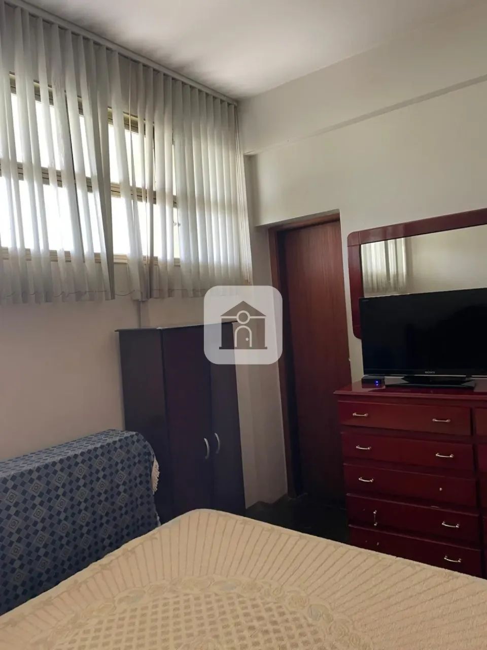 Apartamento à venda no Centro de Araguari com 03 quartos