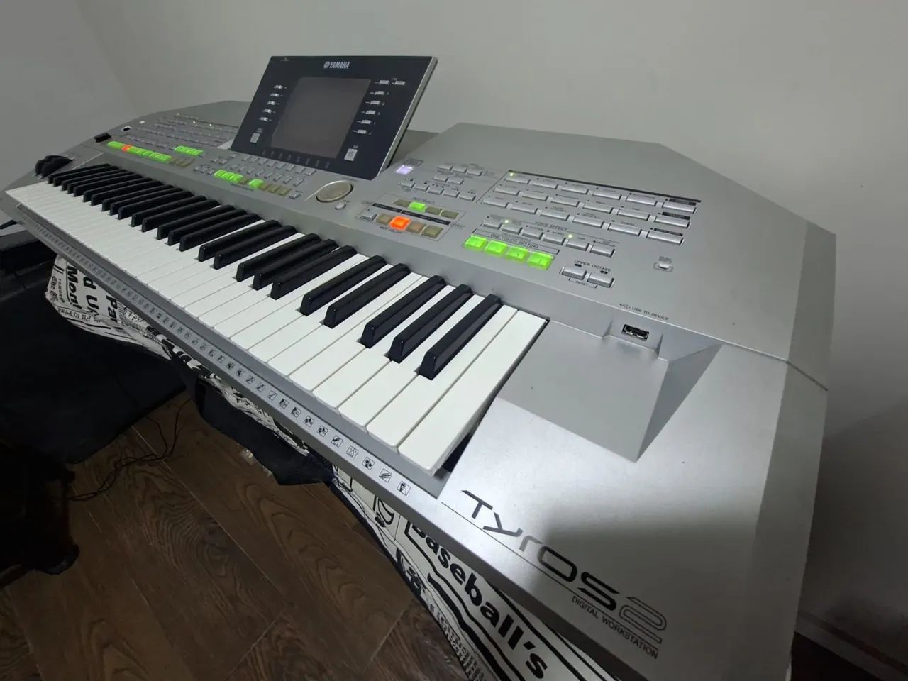 Teclado Yahama Tyros 2 Usado - Foto 4