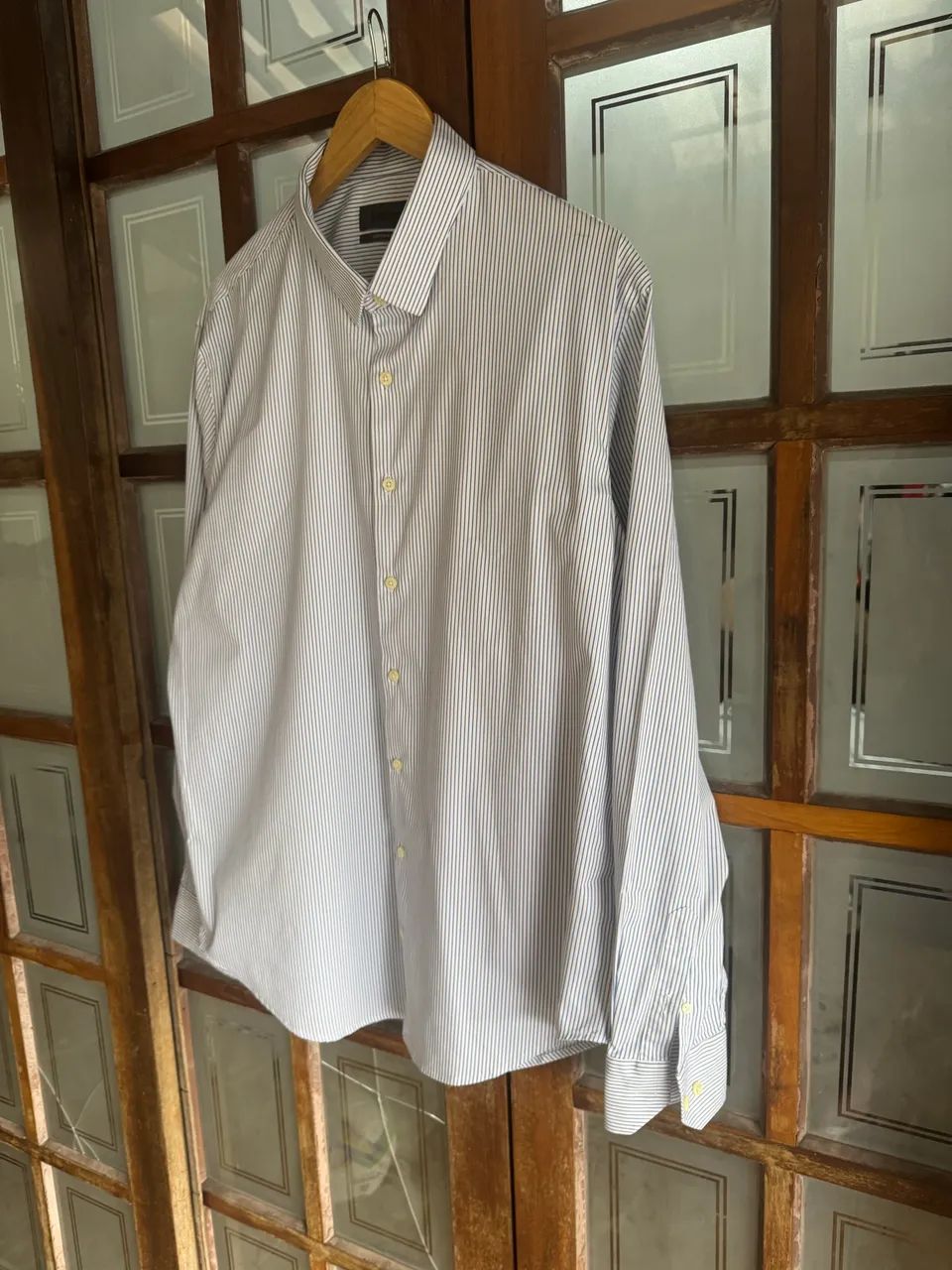 Camisa oficina reserva blend risca de giz 