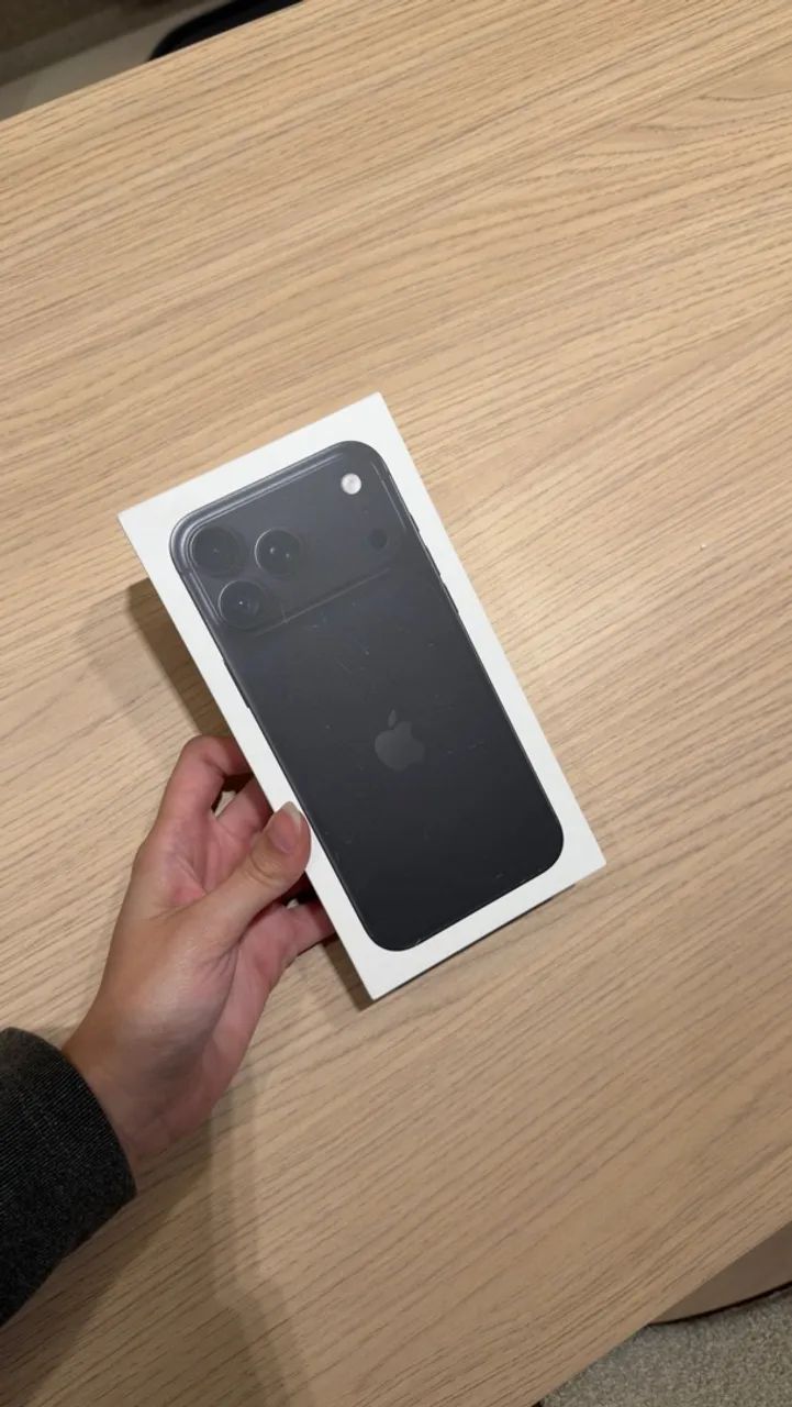 iPhone 18 pro max 256gb LACRADO 