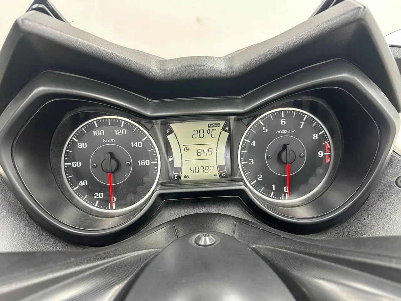 Yamaha XMax 50 cc  - Foto 5