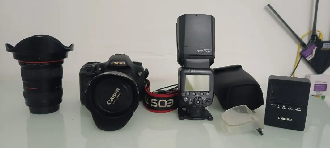 Kit Câmera EOS 7D + Lentes + Flash e Acessórios.  - Foto 5