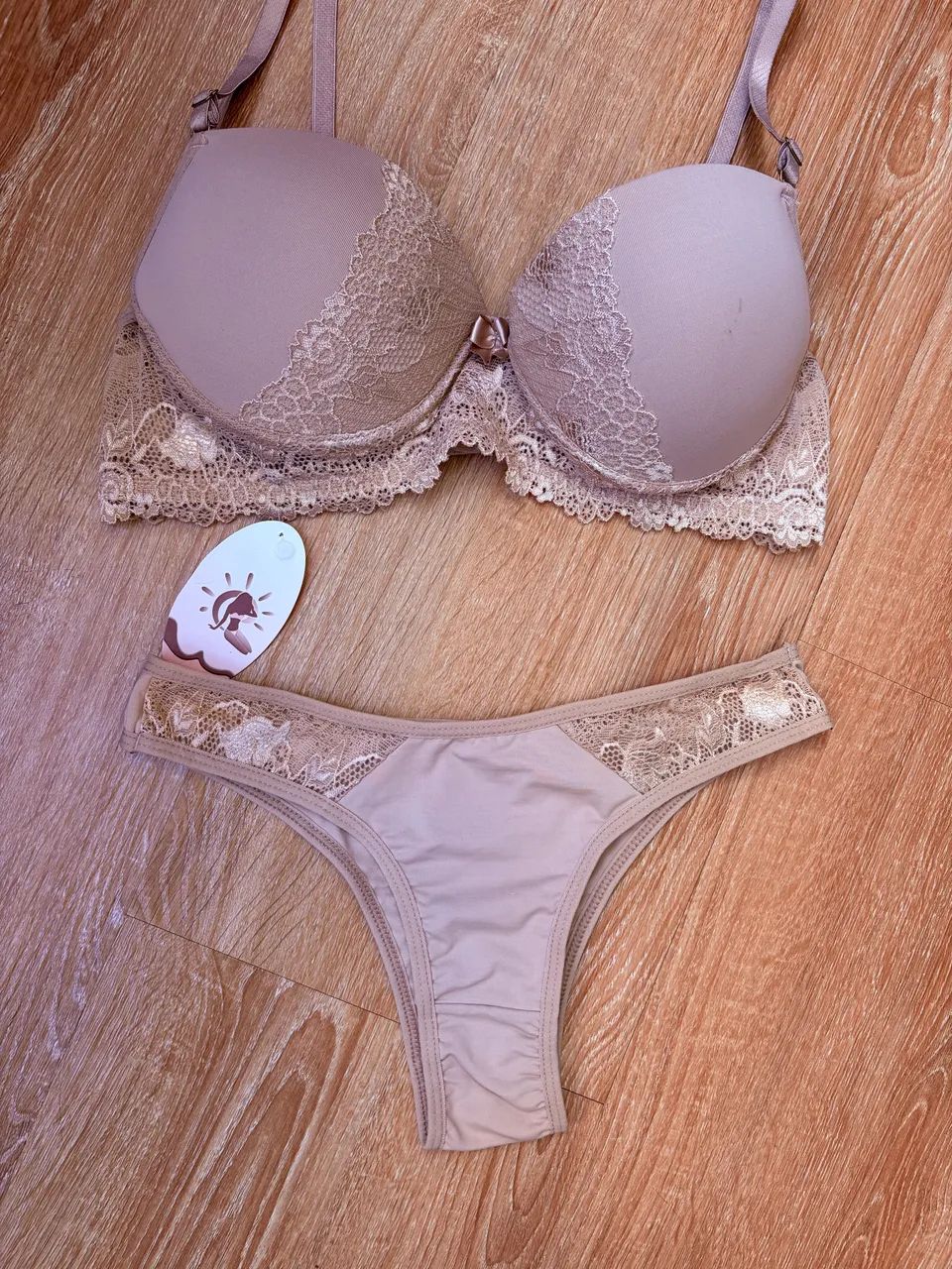 Conjunto de lingerie com renda, bege, tamanho G