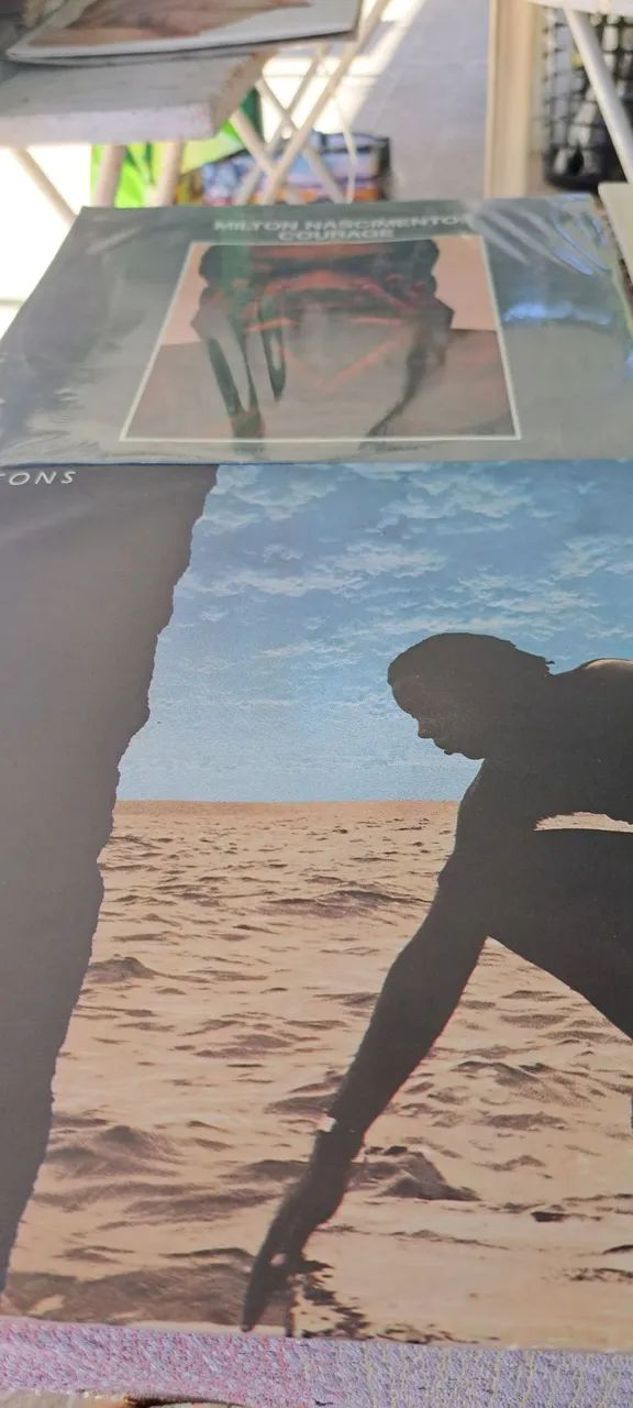 4 lps vinil  Milton nascimento perfeitos  100,00 cada. - Foto 5