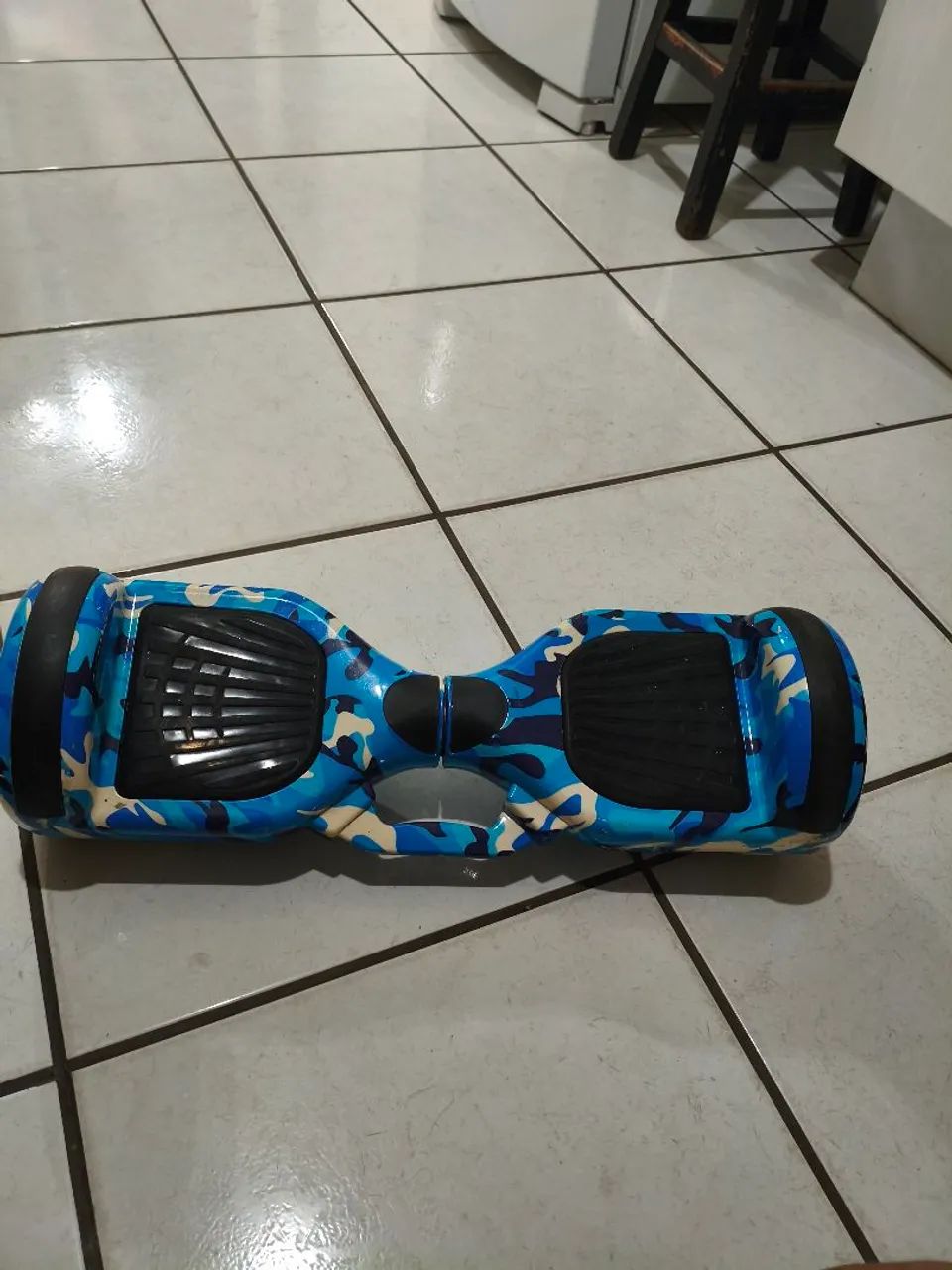 Hoverboard com bluetooth e luzes. *