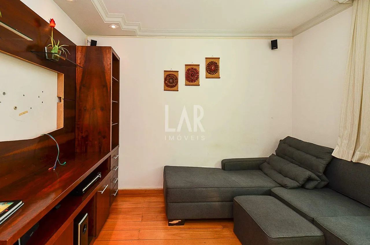 Apartamento com 4 Quartos e 3 banheiros à Venda, 130 m² - Foto 4