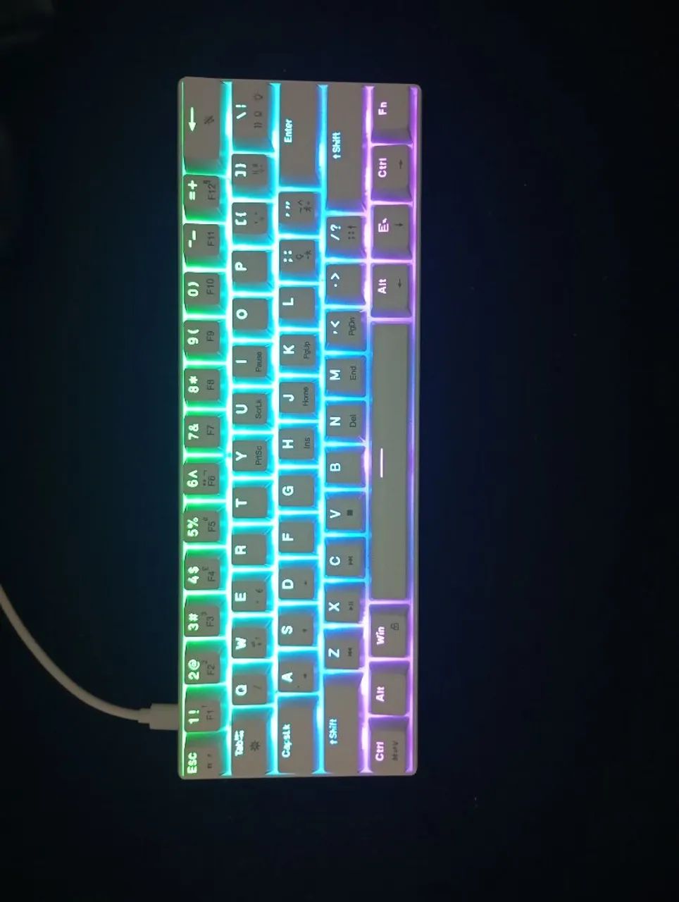 Teclado mecânico 60% rgb