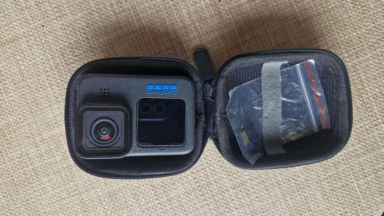 GOPRO12 POUCO USO
