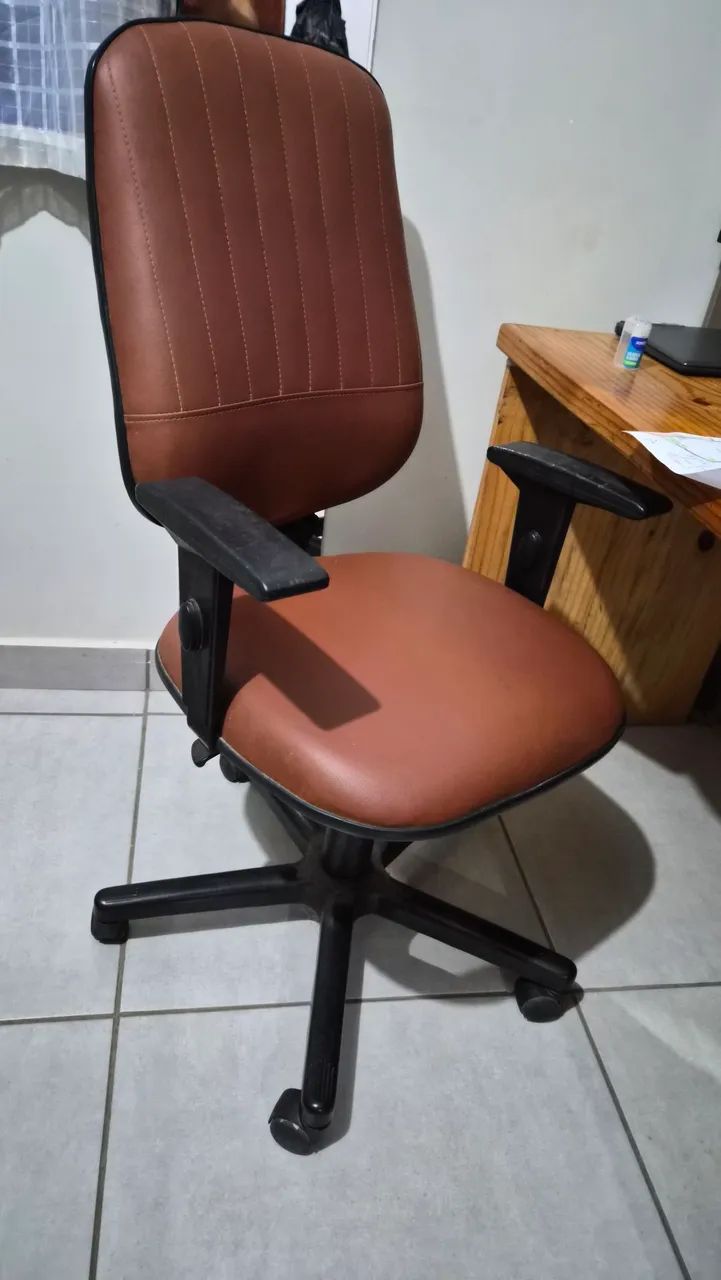 Cadeira escritório  - Foto 5