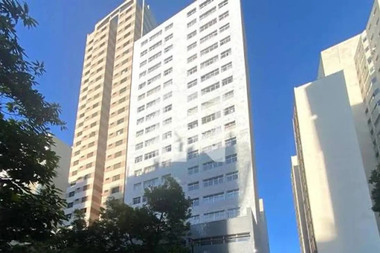 Loja na Rua Sergipe, 77