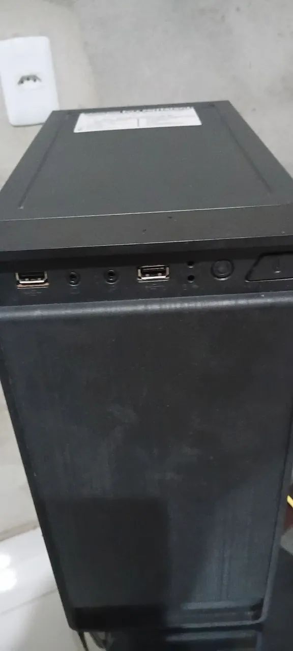 Vendo cpu pouco usado, problema na placa mãe.  - Foto 4