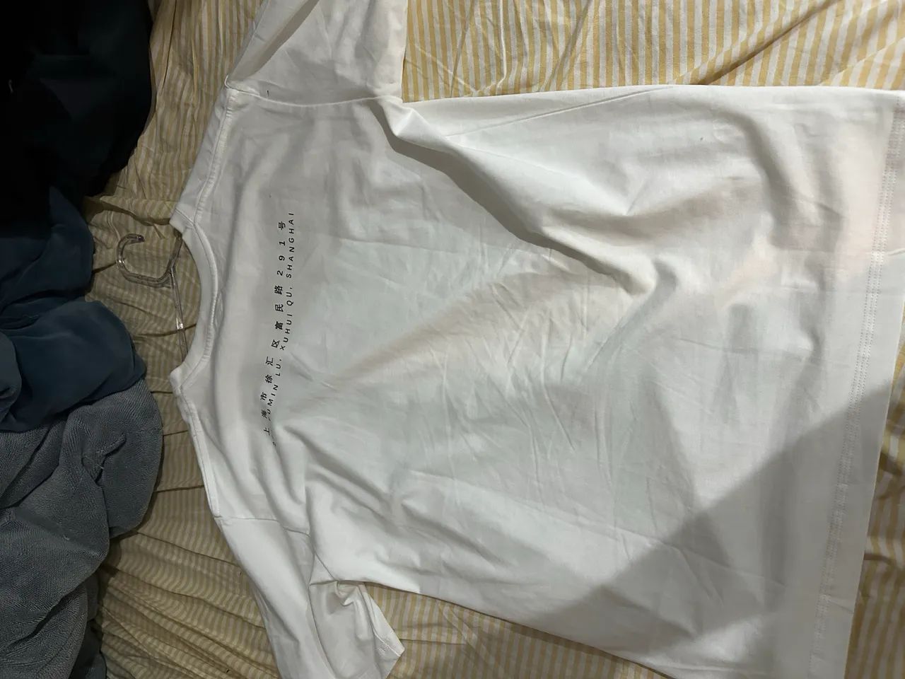 Camiseta Supreme branca logo - Foto 2