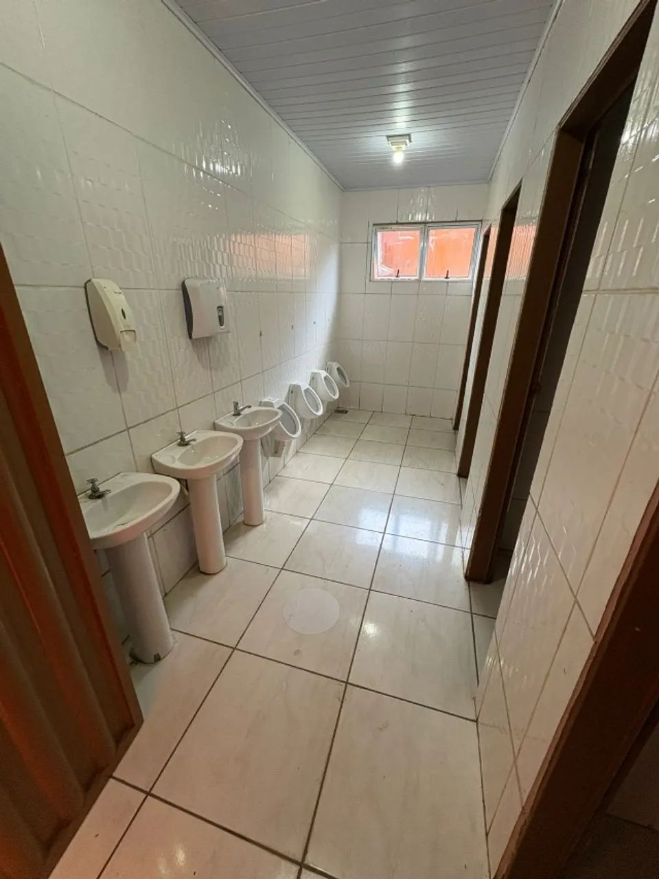 Vendo prédio (escola), já alugado! - Foto 2