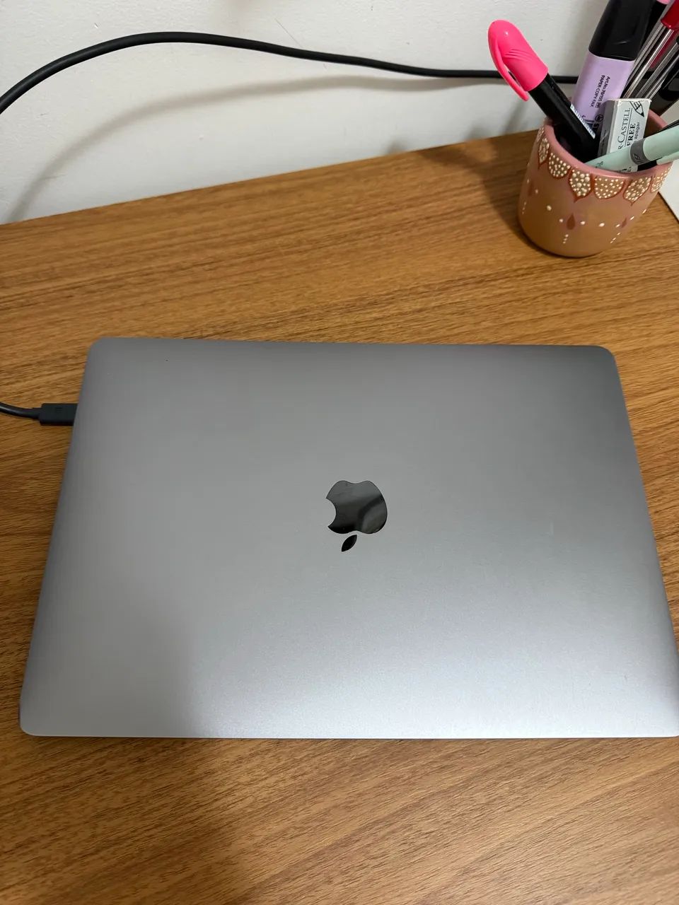 MacBook Pro 13 2019 | i5 Quad-Core | 8GB RAM | SSD 256GB